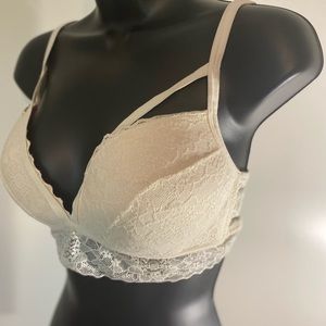 Victoria’s Secret Pink Lightly Lined Bralette